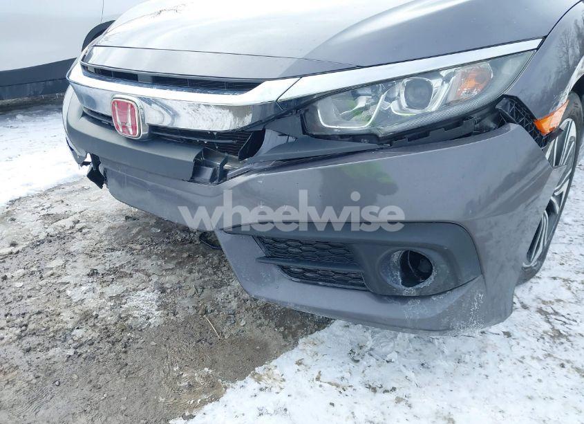 Photo 18 of 2017 Honda Civic EX-T (VIN 19XFC1E38HE031851)