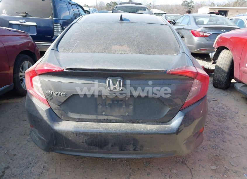 Photo 17 of 2018 Honda Civic EX-T (VIN 19XFC1E39JE003725)