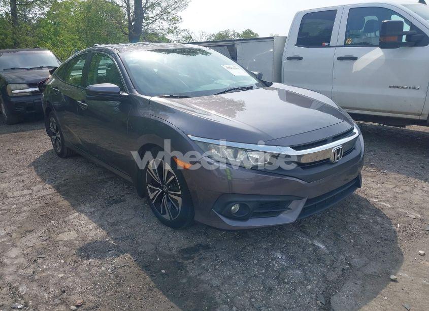 2016 Honda Civic EX-T (VIN 19XFC1F30GE009386) main photo
