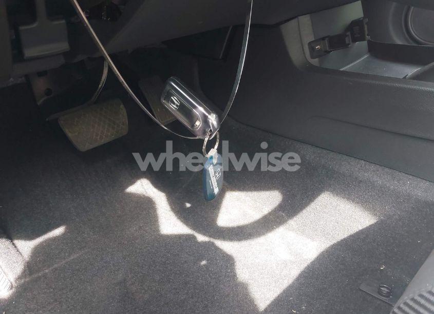 Photo 11 of 2016 Honda Civic EX-T (VIN 19XFC1F30GE009386)
