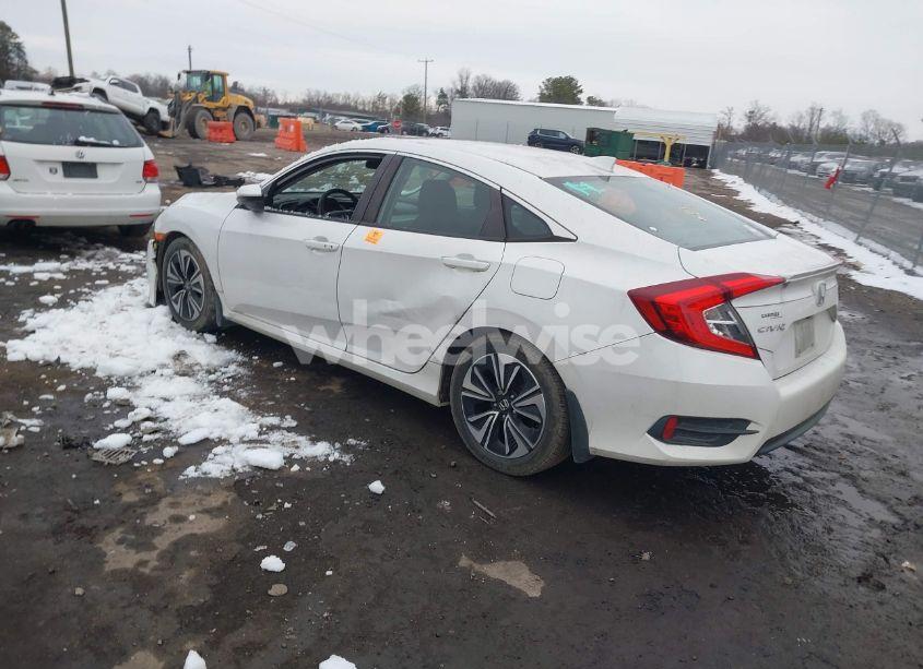 Photo 3 of 2016 Honda Civic EX-T (VIN 19XFC1F30GE205571)