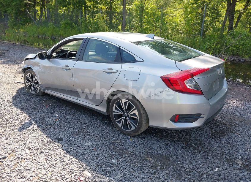 Photo 3 of 2016 Honda Civic EX-T (VIN 19XFC1F30GE206834)