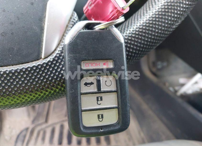 Photo 11 of 2016 Honda Civic EX-T (VIN 19XFC1F30GE212648)