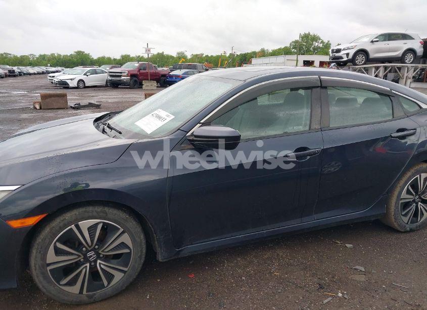 Photo 14 of 2016 Honda Civic EX-T (VIN 19XFC1F30GE212648)