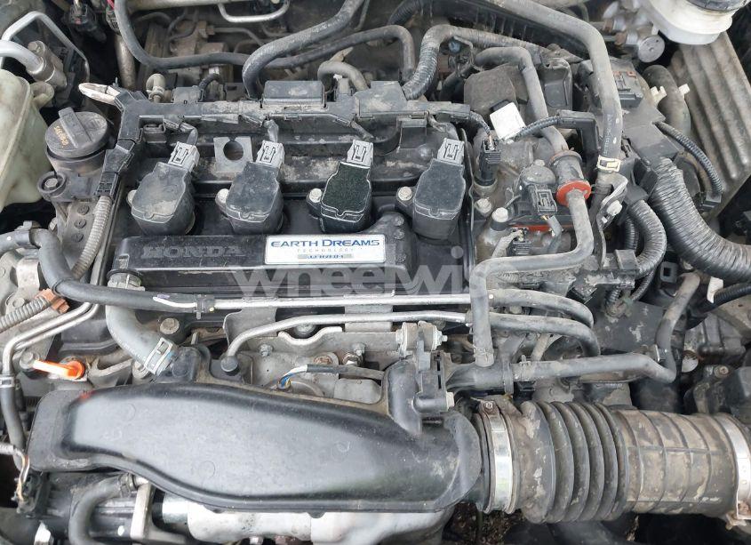 Photo 6 of 2016 Honda Civic EX-T (VIN 19XFC1F30GE212648)