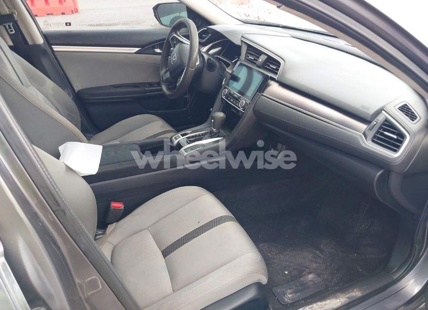 Photo 5 of 2017 Honda Civic EX-T (VIN 19XFC1F30HE004707)