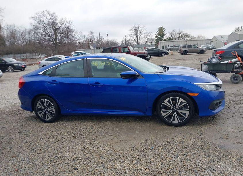Photo 13 of 2017 Honda Civic EX-T (VIN 19XFC1F30HE023614)