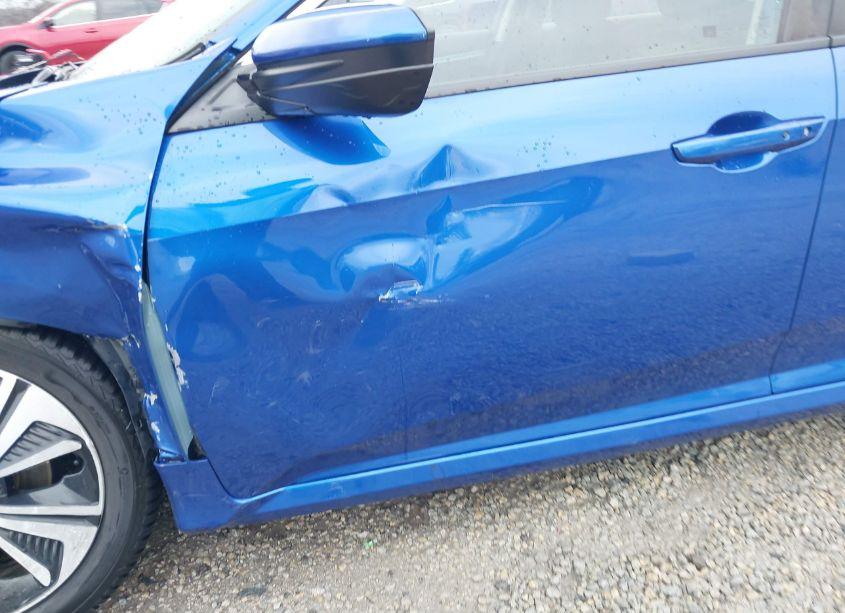 Photo 17 of 2017 Honda Civic EX-T (VIN 19XFC1F30HE023614)