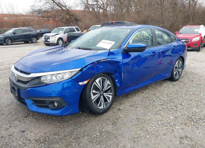 Photo 2 of 2017 Honda Civic EX-T (VIN 19XFC1F30HE023614)