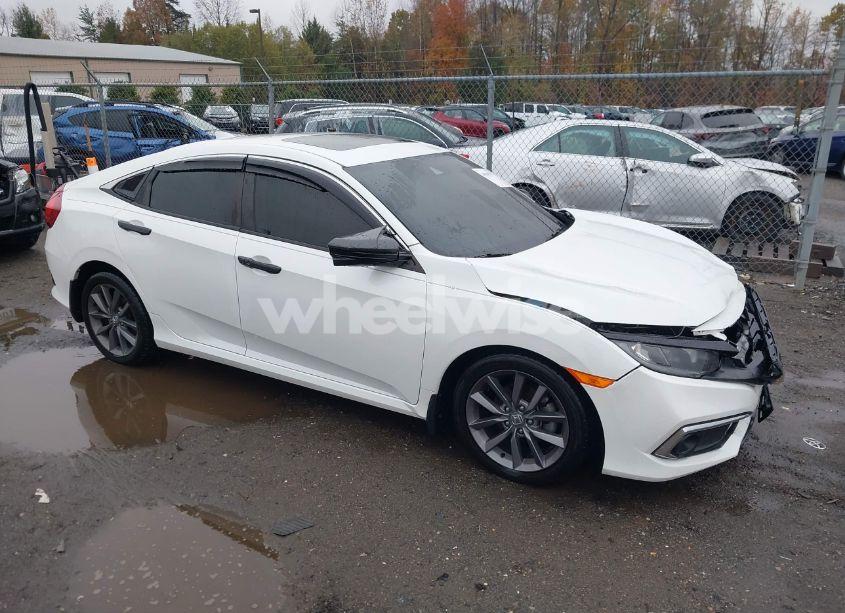 2019 Honda Civic EX (VIN 19XFC1F30KE014404) main photo