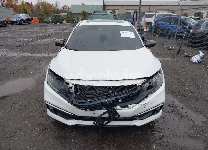Photo 12 of 2019 Honda Civic EX (VIN 19XFC1F30KE014404)