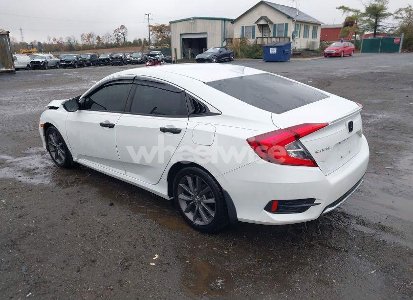 Photo 3 of 2019 Honda Civic EX (VIN 19XFC1F30KE014404)