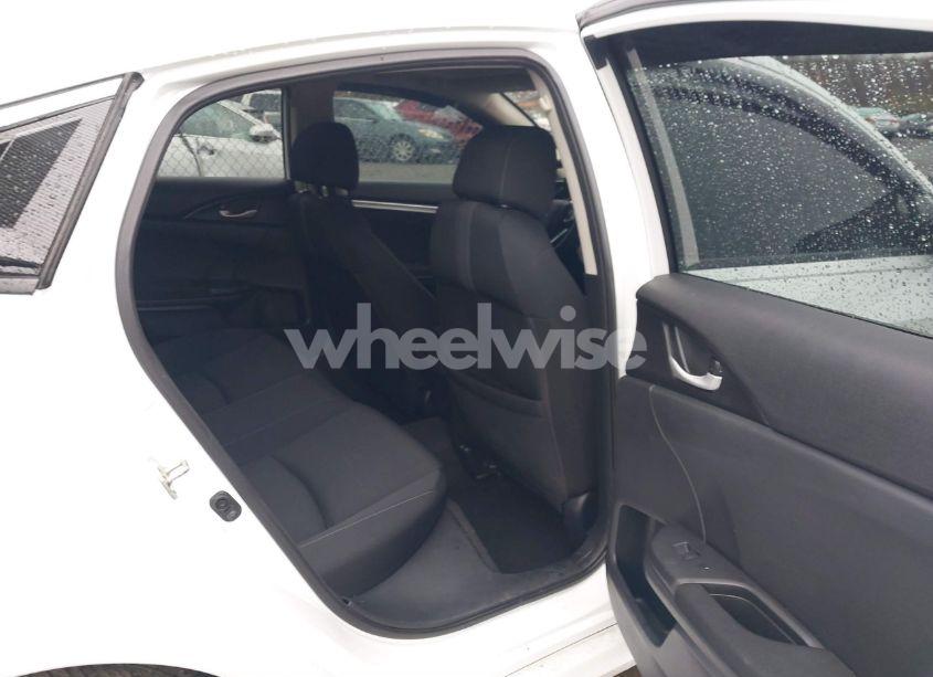 Photo 8 of 2019 Honda Civic EX (VIN 19XFC1F30KE014404)