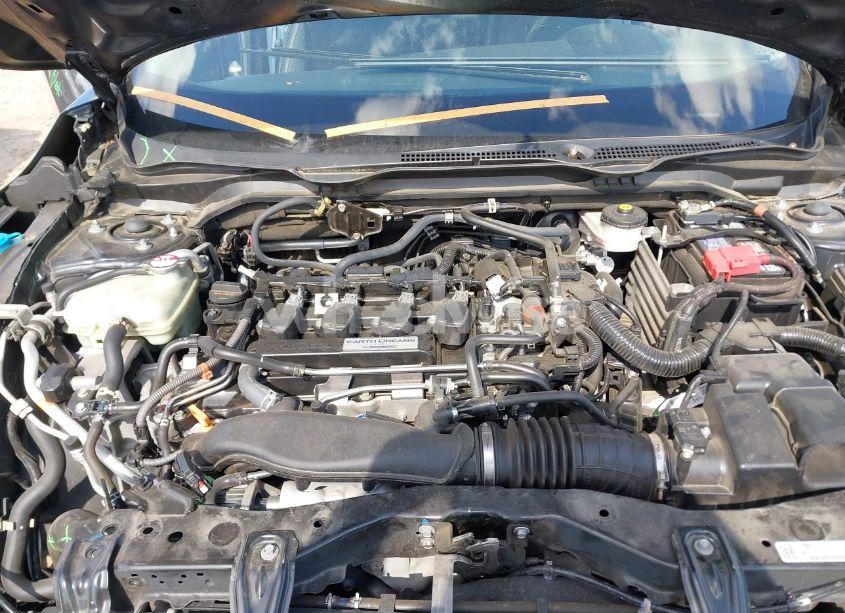 Photo 10 of 2019 Honda Civic EX (VIN 19XFC1F30KE018579)