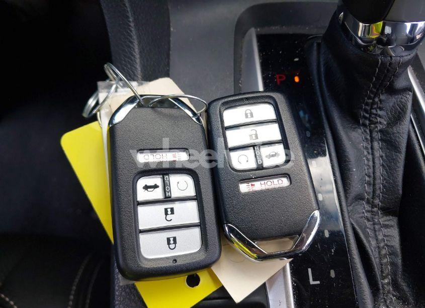 Photo 11 of 2019 Honda Civic EX (VIN 19XFC1F30KE018579)