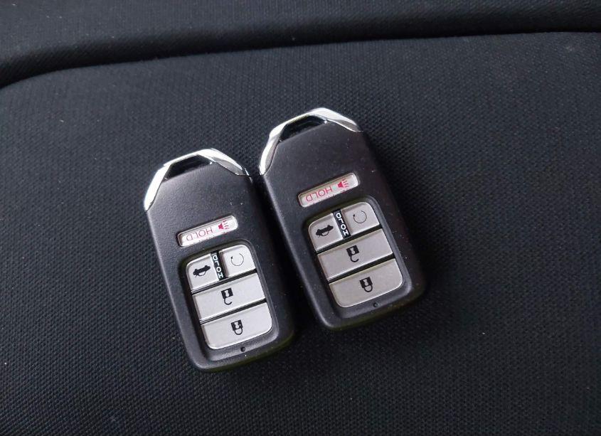 Photo 11 of 2019 Honda Civic EX (VIN 19XFC1F30KE201917)