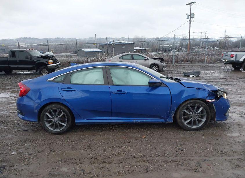 Photo 13 of 2019 Honda Civic EX (VIN 19XFC1F30KE201917)