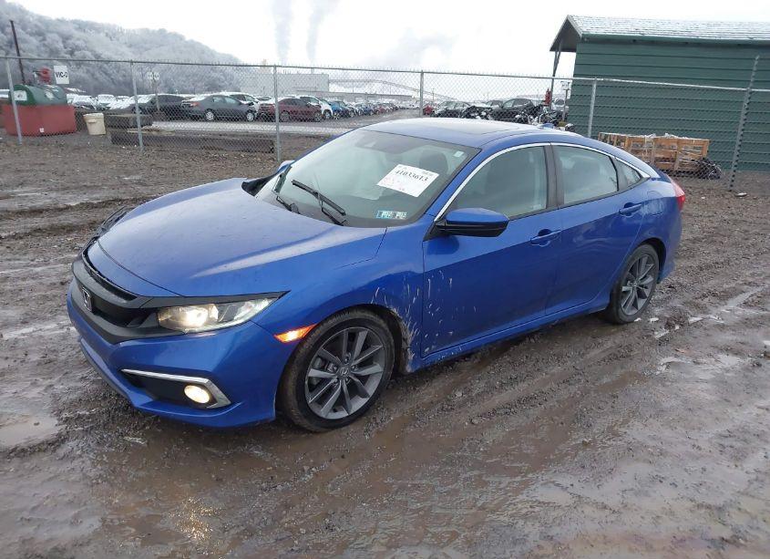 Photo 2 of 2019 Honda Civic EX (VIN 19XFC1F30KE201917)
