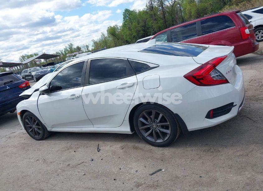 Photo 15 of 2019 Honda Civic EX (VIN 19XFC1F30KE208186)