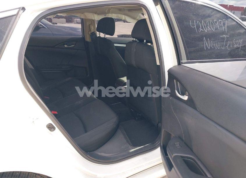 Photo 8 of 2019 Honda Civic EX (VIN 19XFC1F30KE208186)