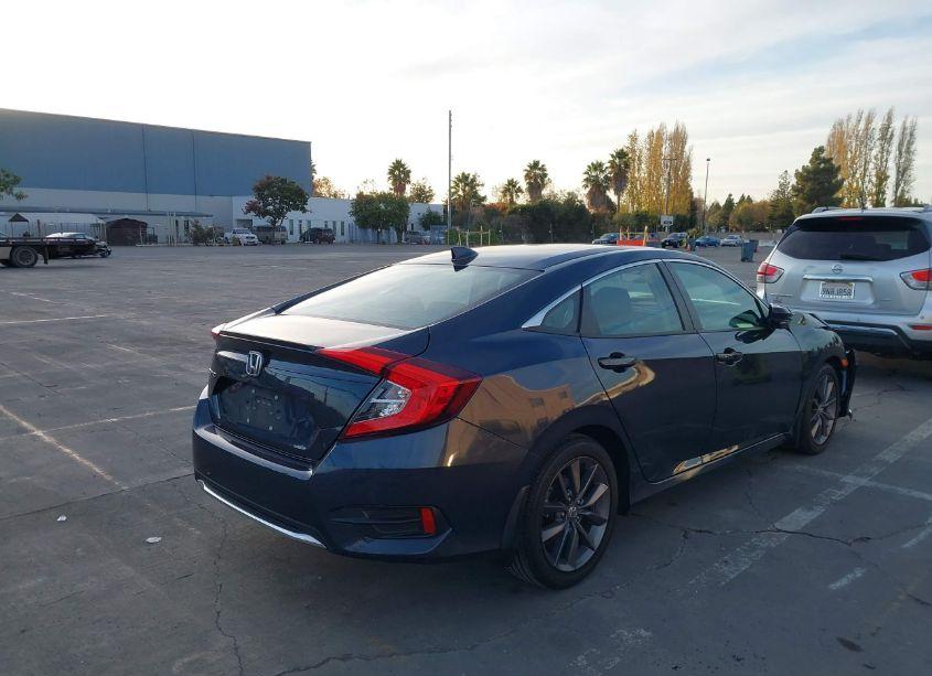 Photo 4 of 2020 Honda Civic EX (VIN 19XFC1F30LE001461)