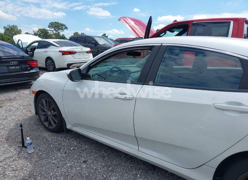 Photo 14 of 2020 Honda Civic EX (VIN 19XFC1F30LE011827)