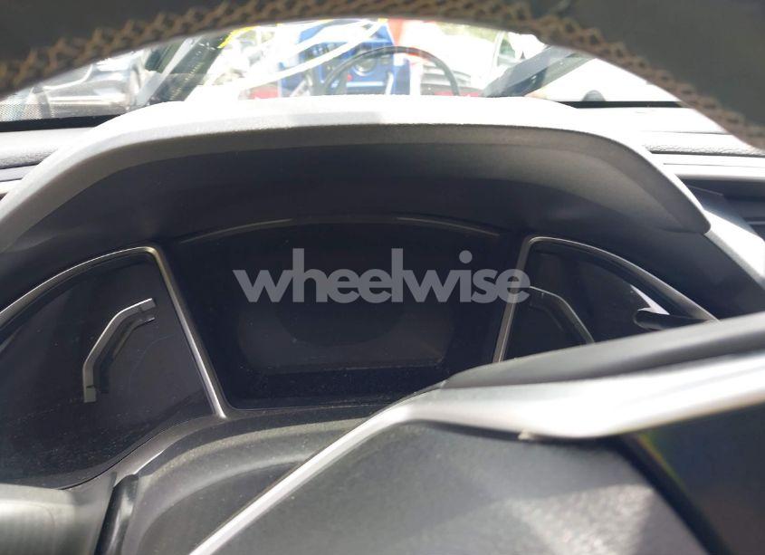 Photo 7 of 2020 Honda Civic EX (VIN 19XFC1F30LE011827)