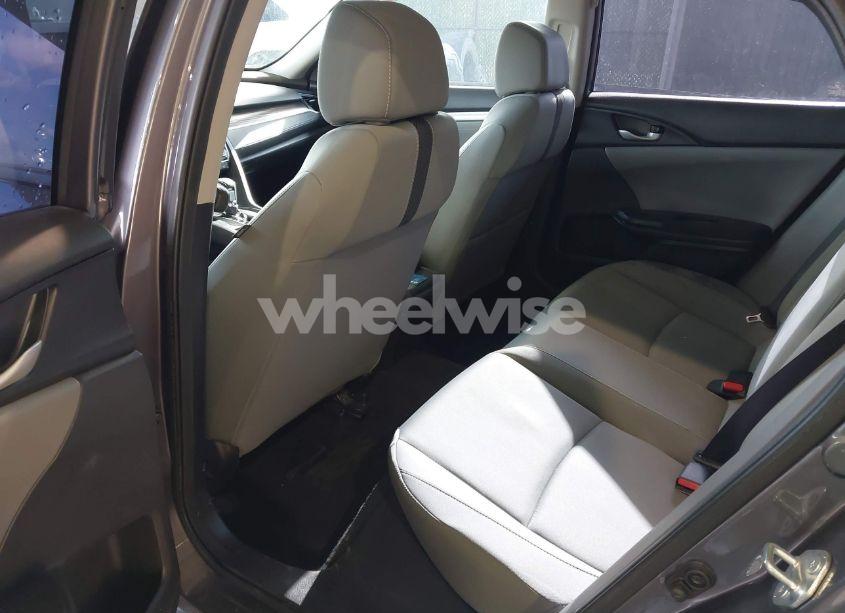 Photo 8 of 2021 Honda Civic EX (VIN 19XFC1F30ME005852)