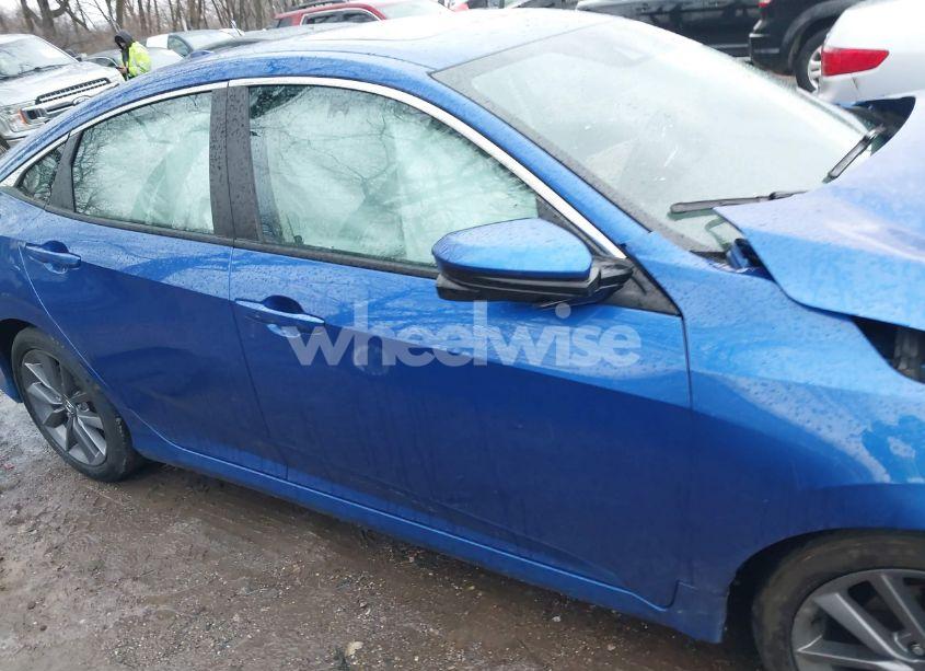 Photo 13 of 2021 Honda Civic EX (VIN 19XFC1F30ME008220)
