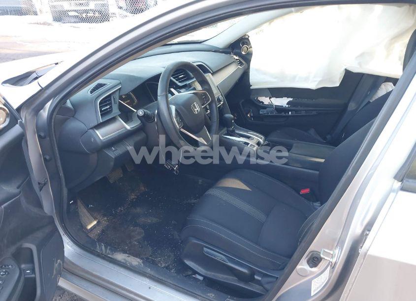 Photo 5 of 2016 Honda Civic EX-T (VIN 19XFC1F31GE217745)