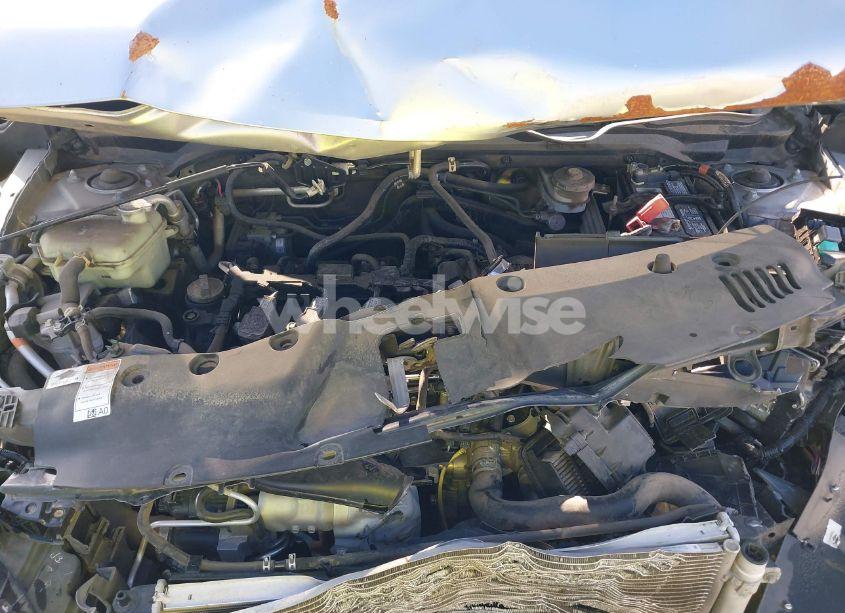 Photo 10 of 2016 Honda Civic EX-T (VIN 19XFC1F31GE223089)