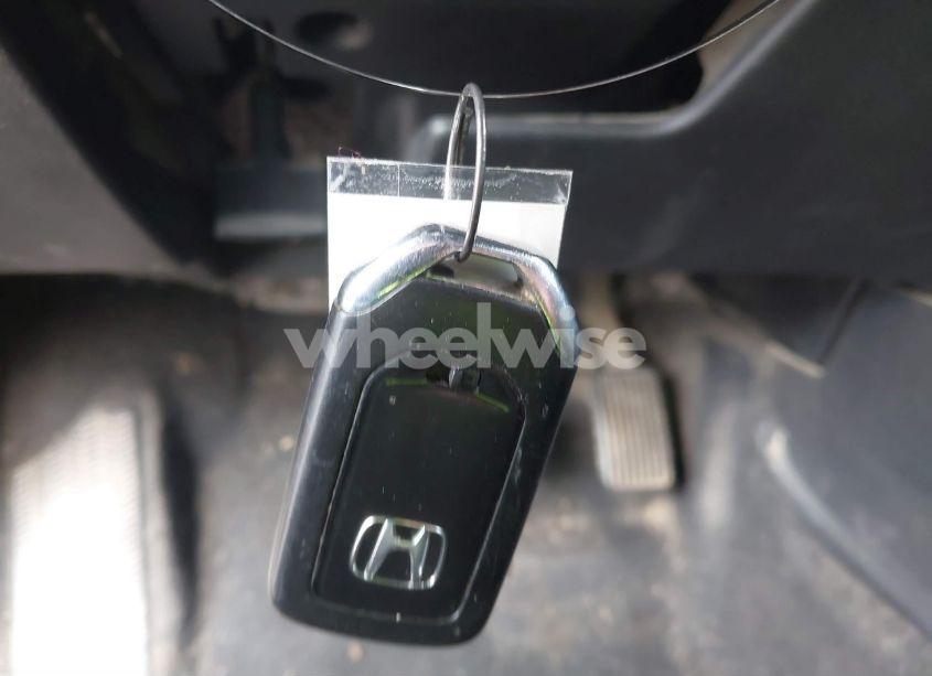 Photo 11 of 2017 Honda Civic EX-T (VIN 19XFC1F31HE006059)
