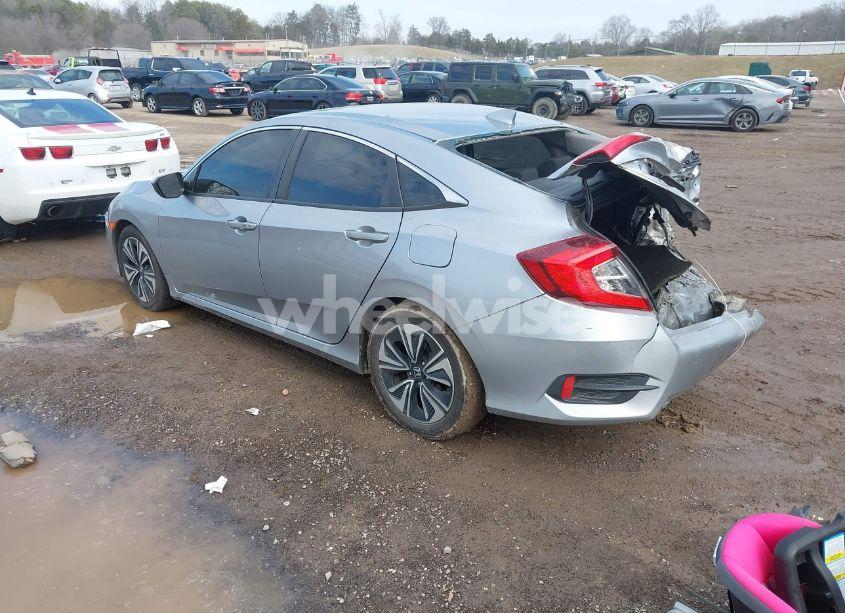 Photo 3 of 2017 Honda Civic EX-T (VIN 19XFC1F31HE006059)