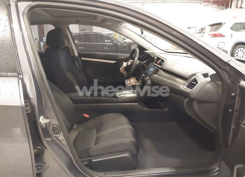 Photo 5 of 2017 Honda Civic EX-T (VIN 19XFC1F31HE006613)