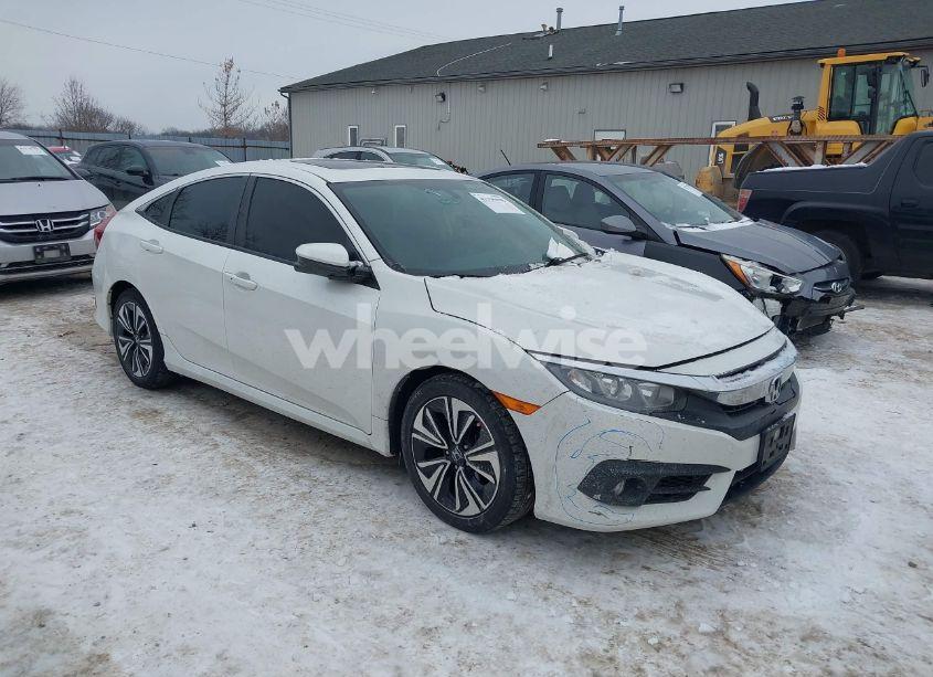 2017 Honda Civic EX-T (VIN 19XFC1F31HE011178) main photo
