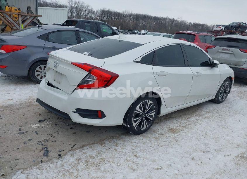 Photo 4 of 2017 Honda Civic EX-T (VIN 19XFC1F31HE011178)