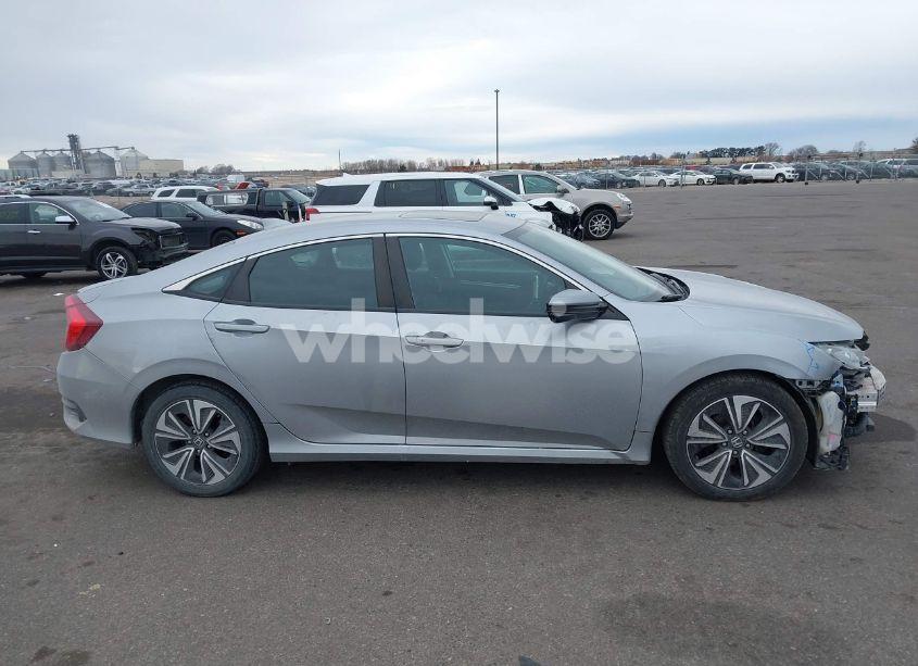 Photo 13 of 2017 Honda Civic EX-T (VIN 19XFC1F31HE025419)