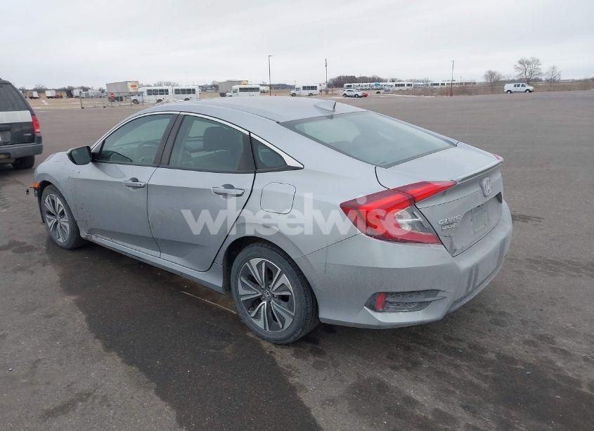 Photo 3 of 2017 Honda Civic EX-T (VIN 19XFC1F31HE025419)