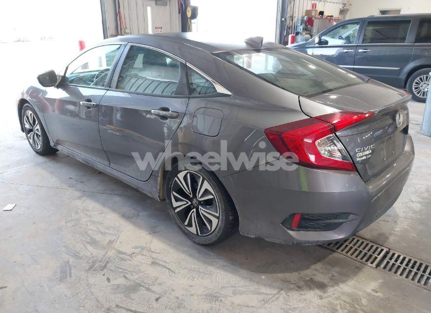 Photo 3 of 2017 Honda Civic EX-T (VIN 19XFC1F31HE027574)