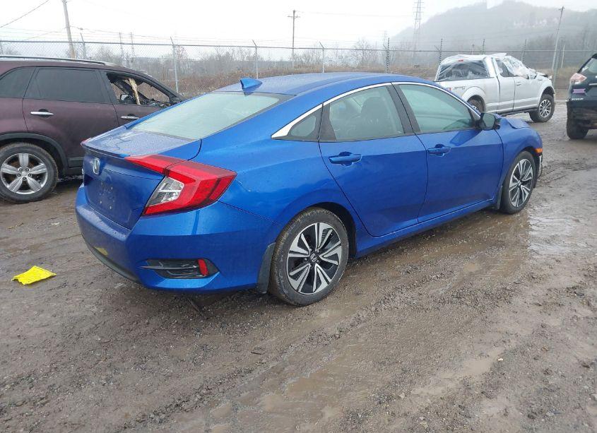 Photo 4 of 2017 Honda Civic EX-T (VIN 19XFC1F31HE200302)