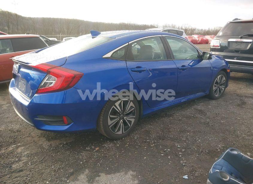Photo 4 of 2017 Honda Civic EX-T (VIN 19XFC1F31HE202566)