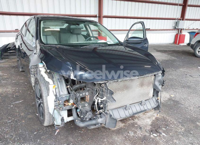 Photo 6 of 2018 Honda Civic EX-T (VIN 19XFC1F31JE201357)