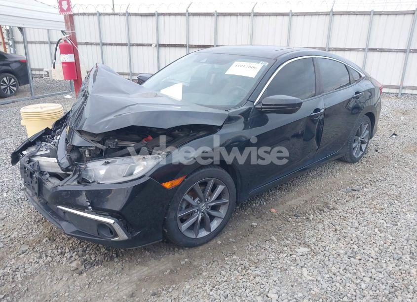 Photo 2 of 2019 Honda Civic EX (VIN 19XFC1F31KE003489)