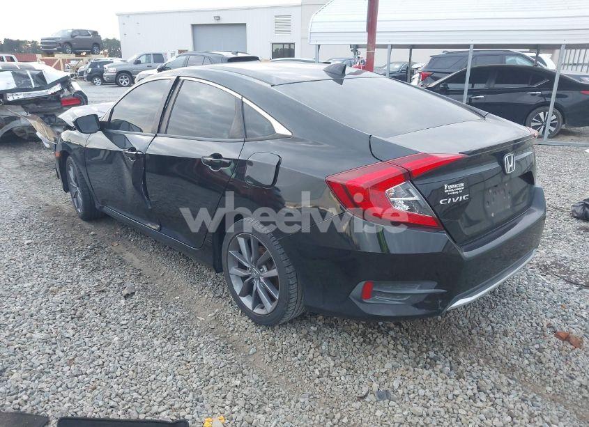 Photo 3 of 2019 Honda Civic EX (VIN 19XFC1F31KE003489)