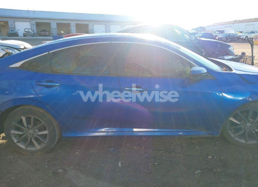 Photo 14 of 2019 Honda Civic EX (VIN 19XFC1F31KE020180)