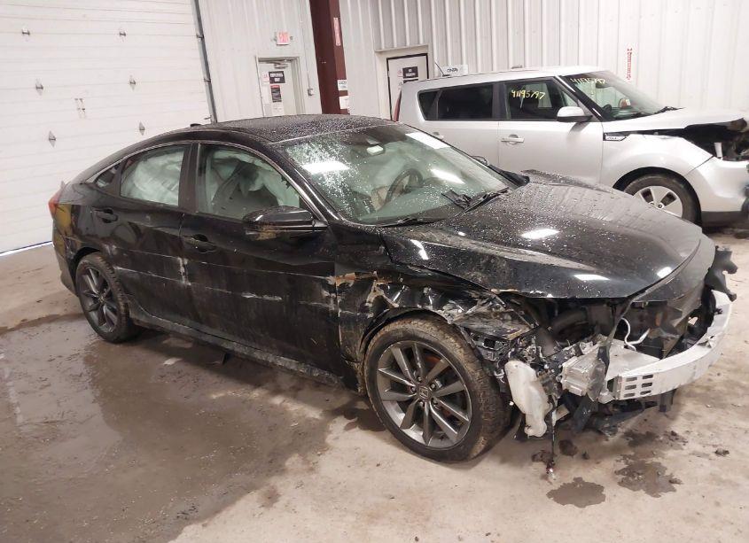 2019 Honda Civic EX (VIN 19XFC1F31KE200615) main photo