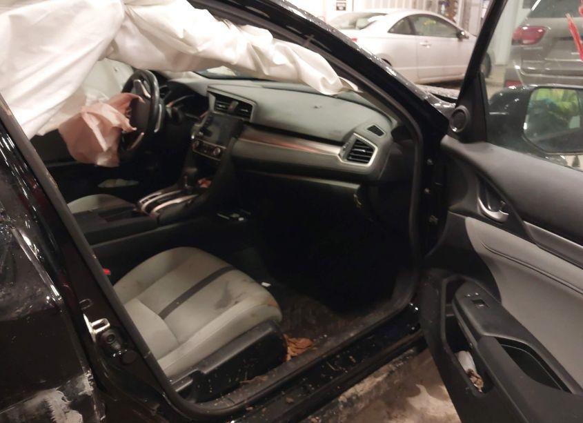 Photo 5 of 2019 Honda Civic EX (VIN 19XFC1F31KE200615)