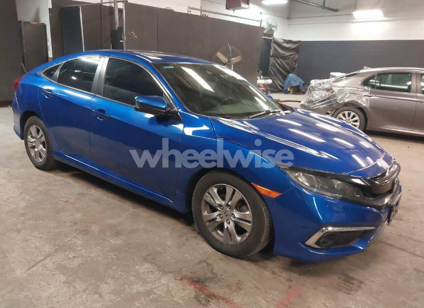 2019 Honda Civic EX (VIN 19XFC1F31KE202770) main photo