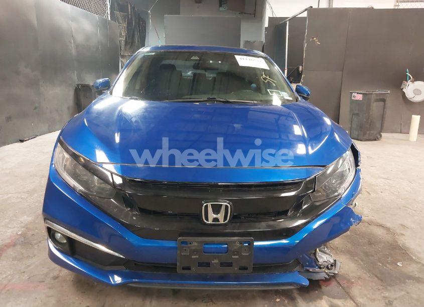 Photo 12 of 2019 Honda Civic EX (VIN 19XFC1F31KE202770)