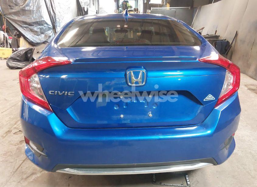 Photo 16 of 2019 Honda Civic EX (VIN 19XFC1F31KE202770)